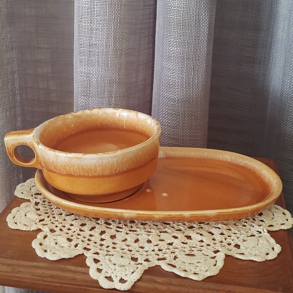 Hull Other - VINTAGE HULL POTTERY SOUP BOWL AND SANDWICH PLATTER TANGERINE DRIP GLAZE /MCM